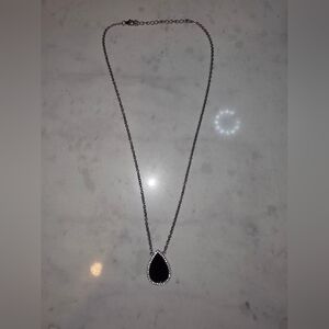 Elegant Black Teardrop Pendant Necklace